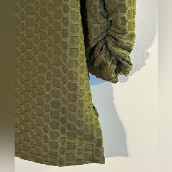 NWOT STRETCH KNIT OLIVE HONEYCOMB HOODIE - Picture 3 of 16